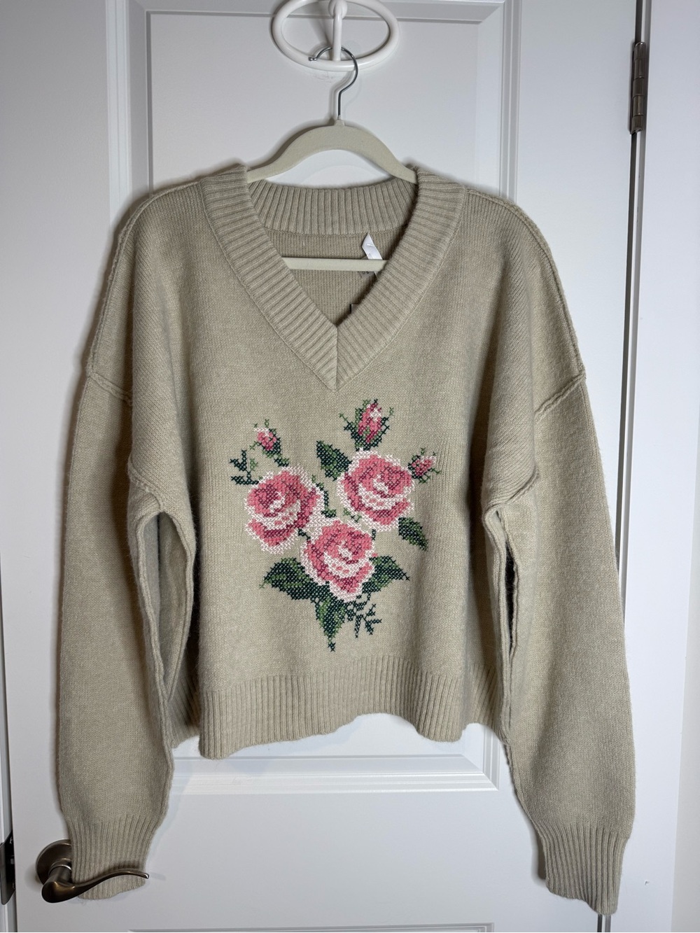 Altar'd State Cream V-Neck Sweater with Pink Rose Motif
